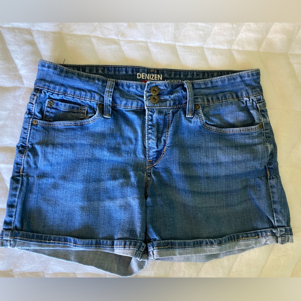 Denizen Levis shorts